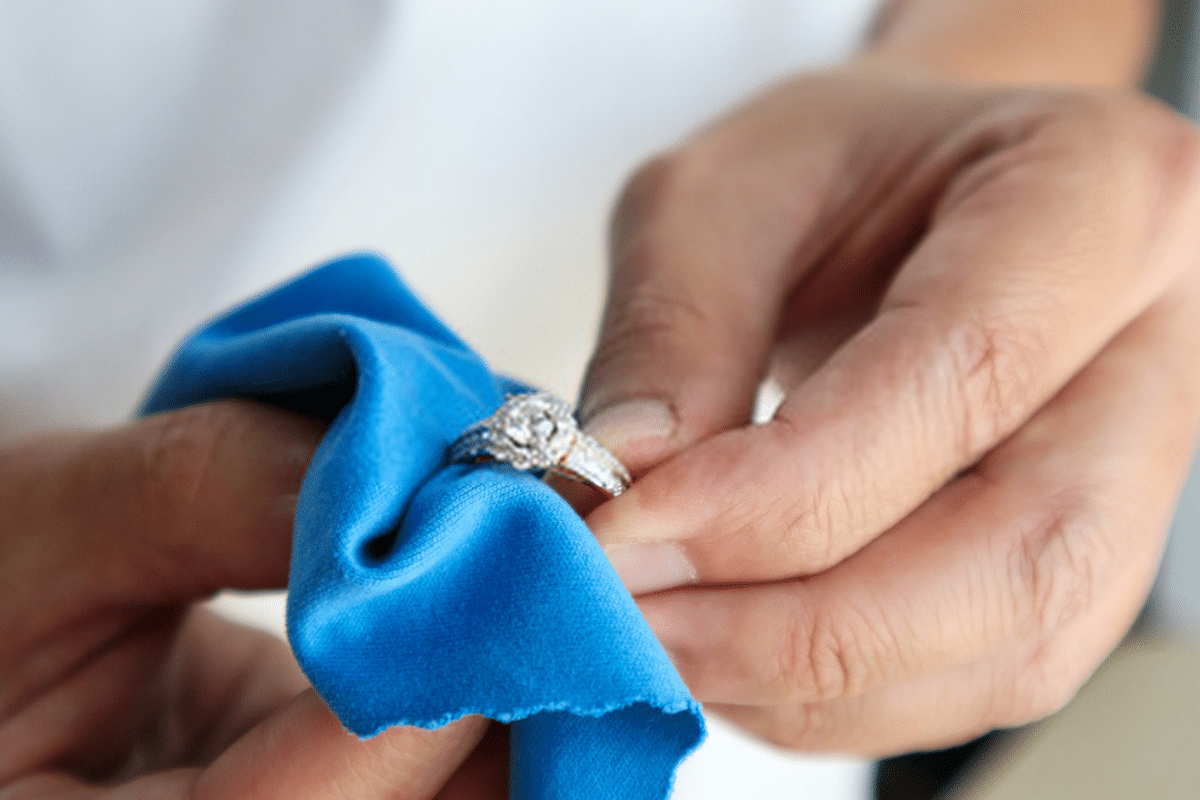 How To Clean A Diamond Ring